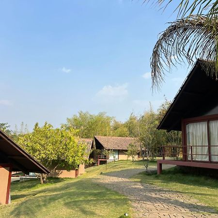 La Moire Resort Ambegaon Экстерьер фото