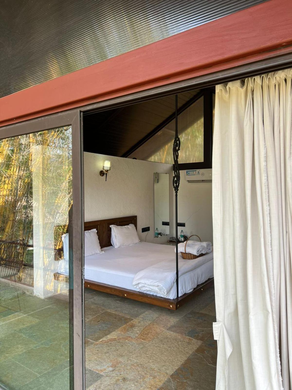 La Moire Resort Ambegaon Экстерьер фото