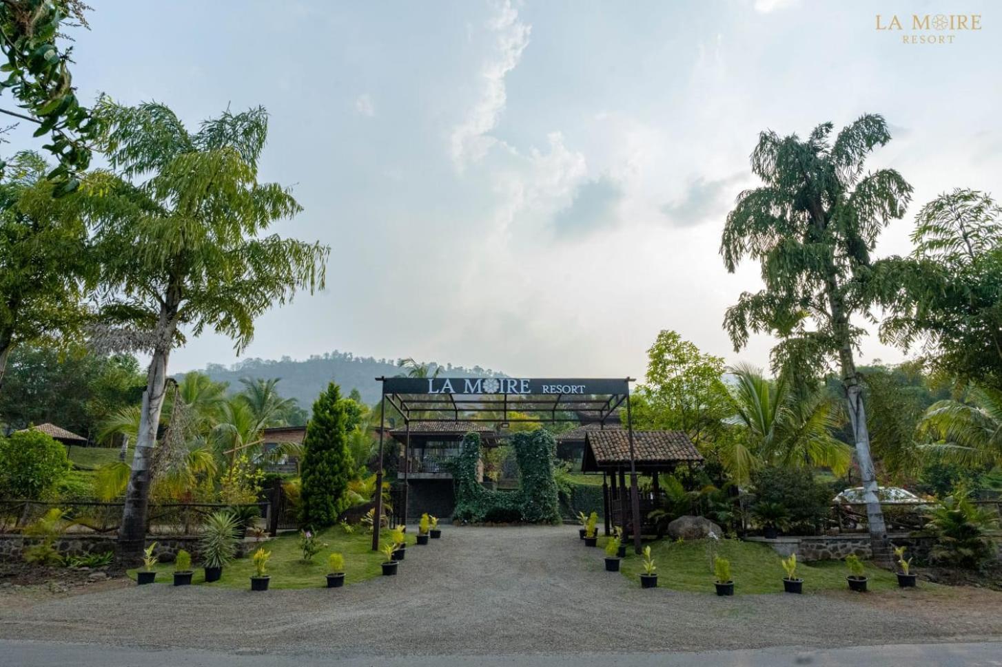 La Moire Resort Ambegaon Экстерьер фото