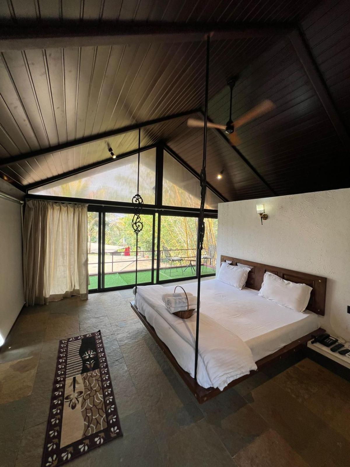 La Moire Resort Ambegaon Экстерьер фото