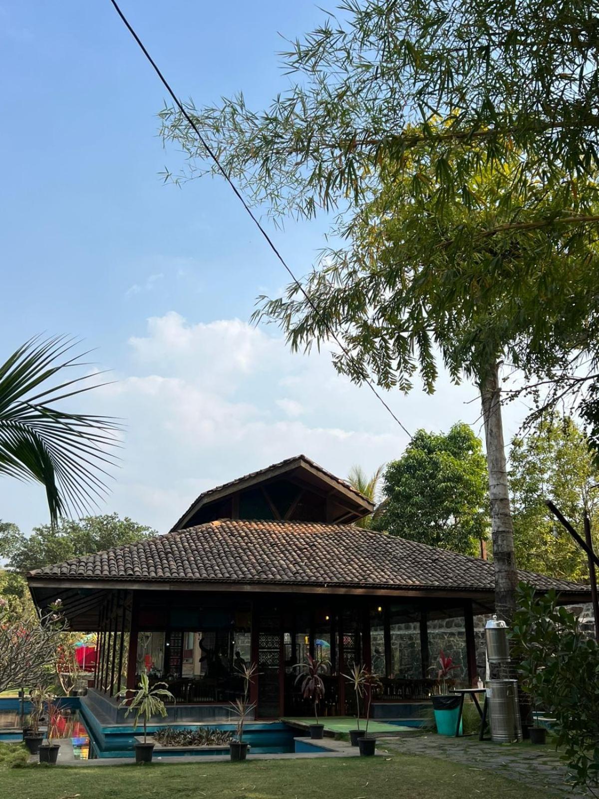 La Moire Resort Ambegaon Экстерьер фото
