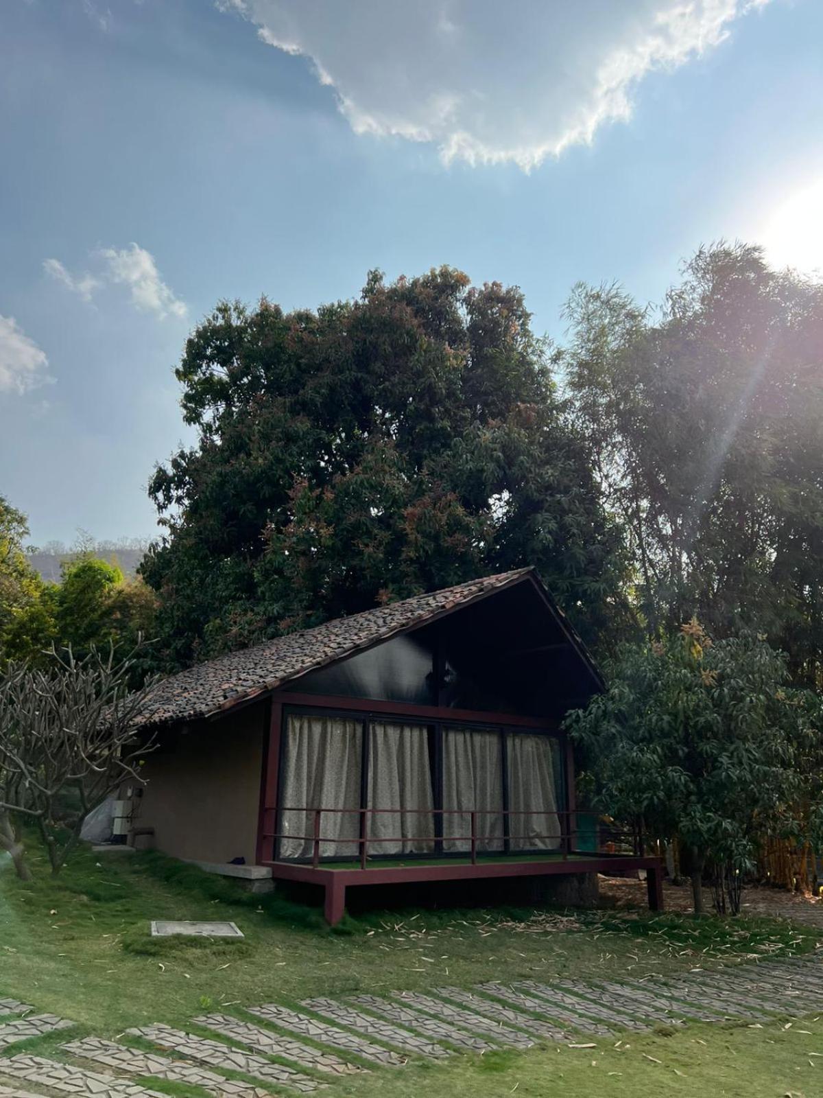 La Moire Resort Ambegaon Экстерьер фото